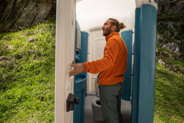 Best Portable bathroom rental  in West Sharyland, TX